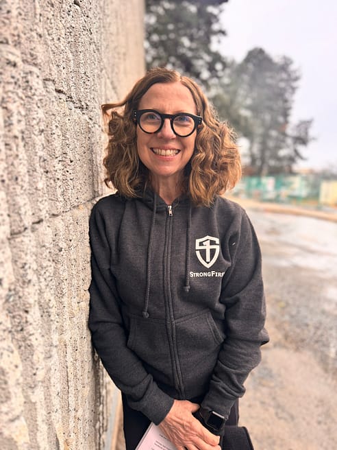 F033E422-FF87-411C-A69F-F89AE7C7B42D_1_102_o